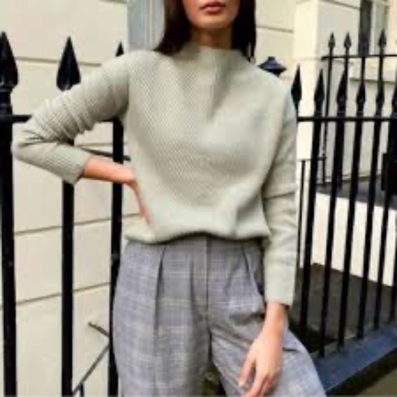 Aritzia Babaton Chalmers Ribbed Knit Sweater S - Picture 11 of 11